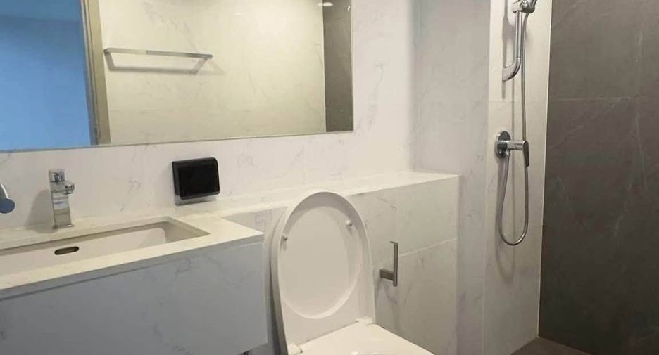 For rent 1 bed condo in Bang Phlat, Bangkok