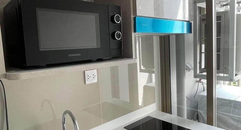 For rent 1 bed condo in Bangkok Noi, Bangkok