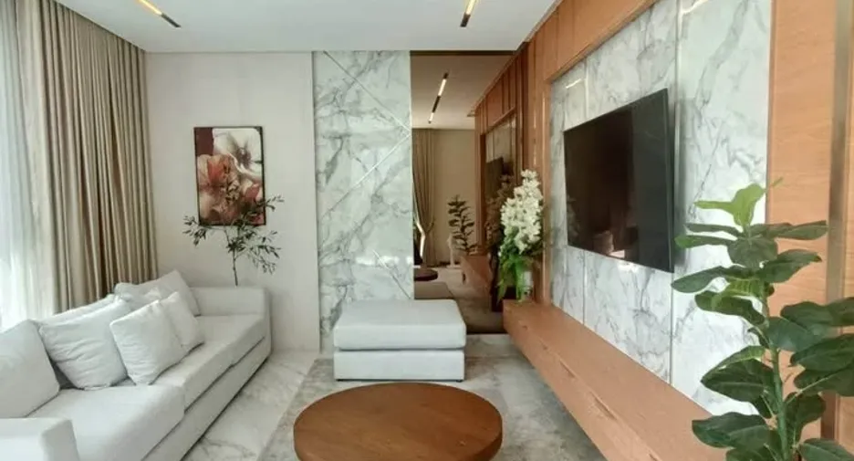 For sale 5 ベッドルーム villa in Bang Lamung, Chonburi