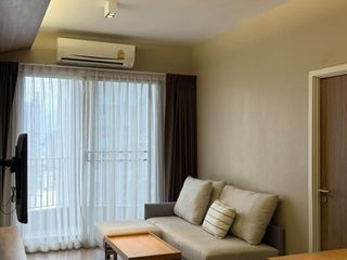 For rent 2 bedrooms condo in Bang Rak, Bangkok
