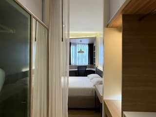 For rent 2 bedrooms condo in Bang Rak, Bangkok