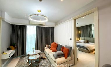 For sale 2 bedrooms condo in Huai Khwang, Bangkok