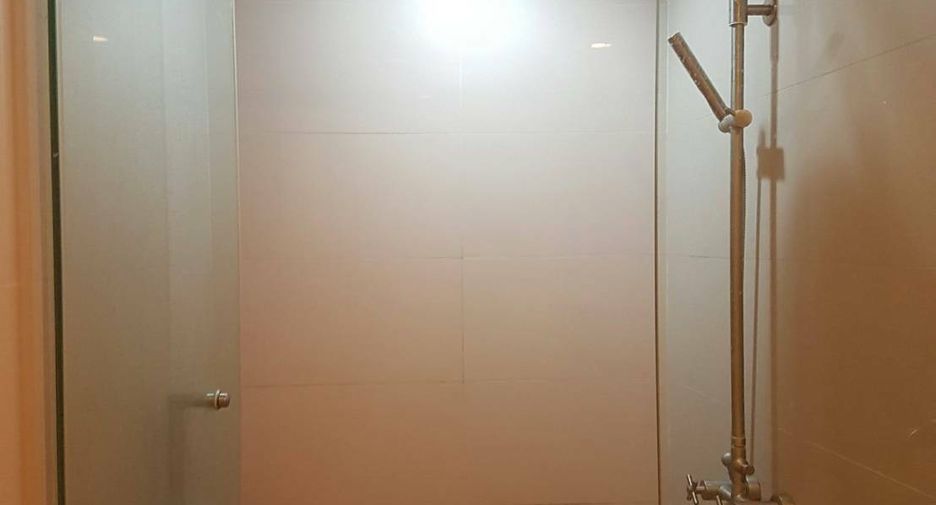 For sale 1 bed condo in Watthana, Bangkok
