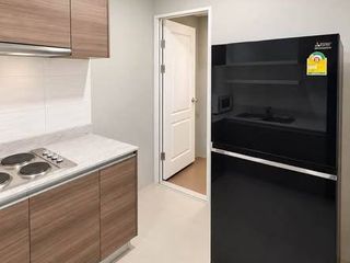 For rent 3 bedrooms condo in Huai Khwang, Bangkok