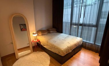 For sale 1 bed condo in Khlong Toei, Bangkok