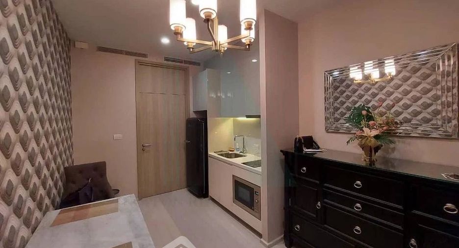 For rent 1 bed condo in Pathum Wan, Bangkok