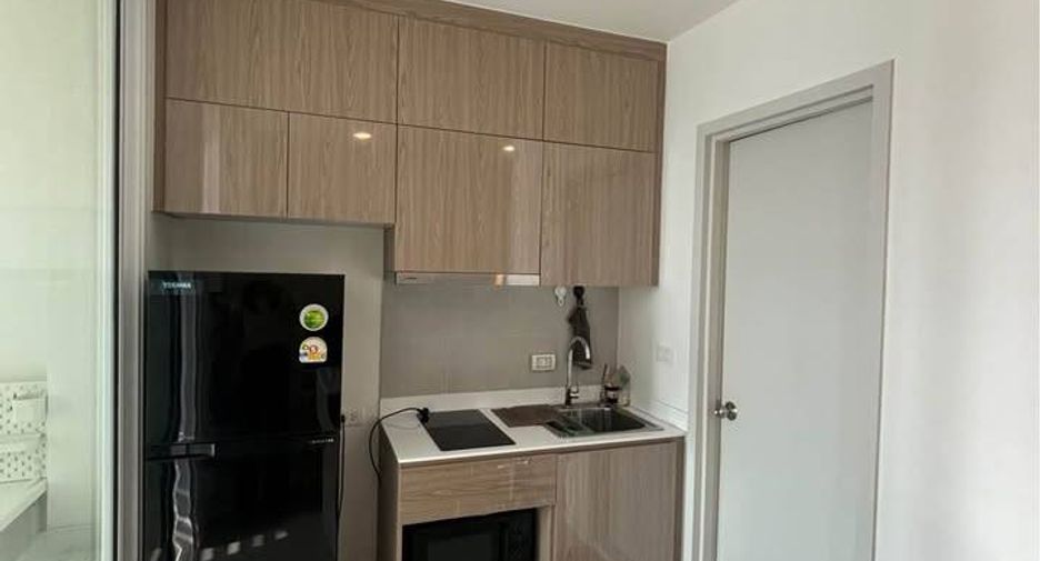 À vendre 1 chambre condo à Bang Phlat, Bangkok