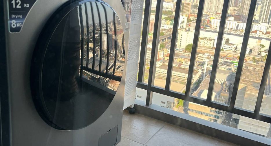 For sale 1 bed condo in Bang Kapi, Bangkok