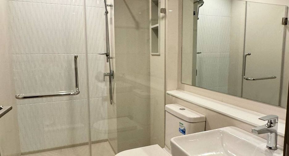Продажа 1 кровать кондо в Хуаи Кхщанг, Бангкок