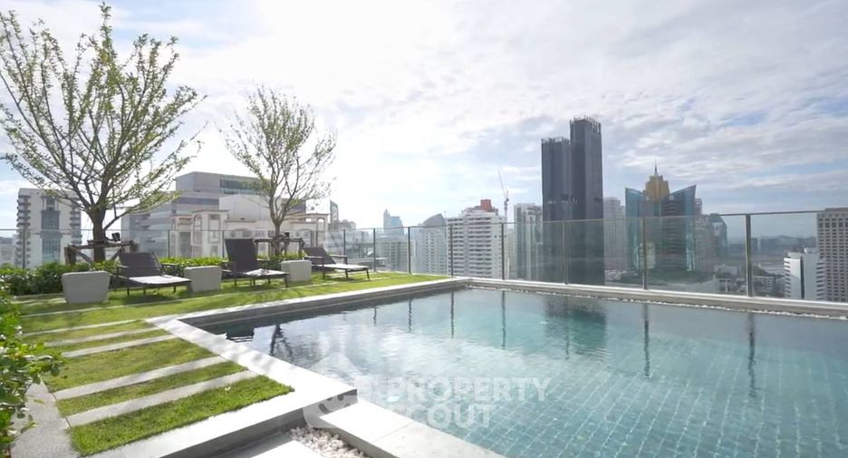 For rent and for sale 1 bed condo in Watthana, Bangkok