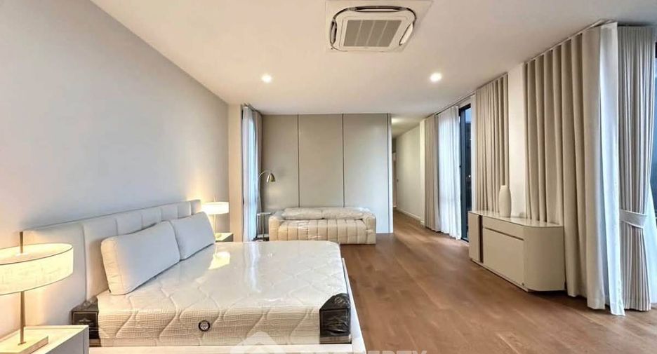 For rent そして for sale 4 ベッドルーム house in Wang Thonglang, Bangkok