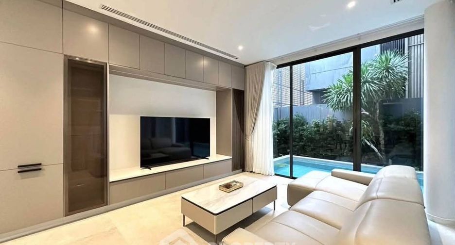 For rent そして for sale 4 ベッドルーム house in Wang Thonglang, Bangkok