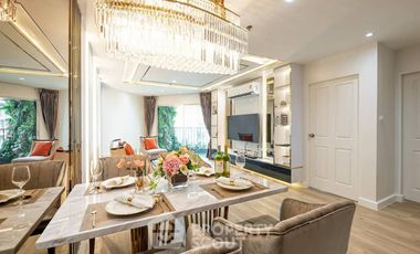 For sale 3 bedrooms condo in Huai Khwang, Bangkok