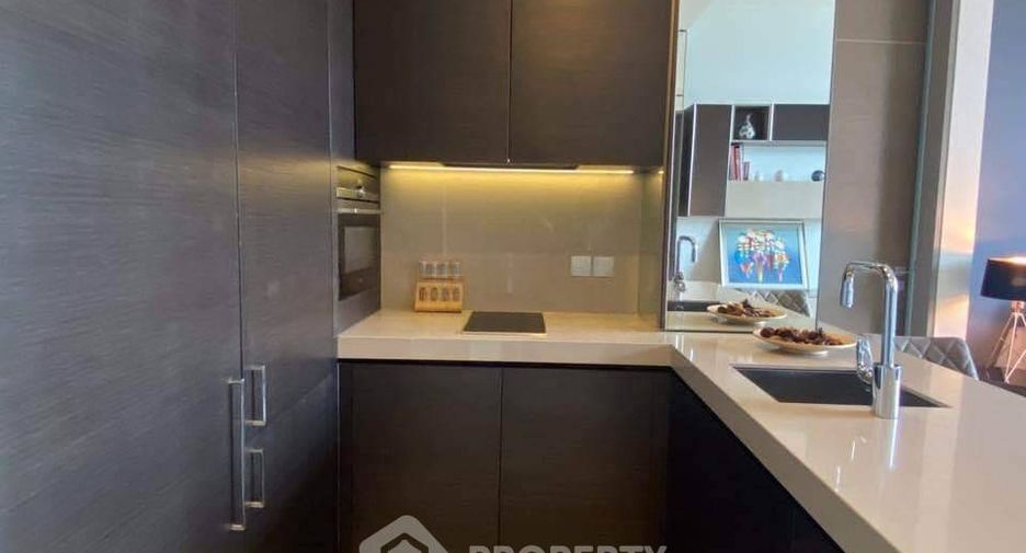 Продажа 1 кровать кондо в Сатхон, Бангкок