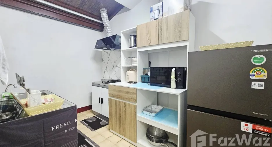 For rent 2 ベッドルーム townhouse in San Sai, Chiang Mai