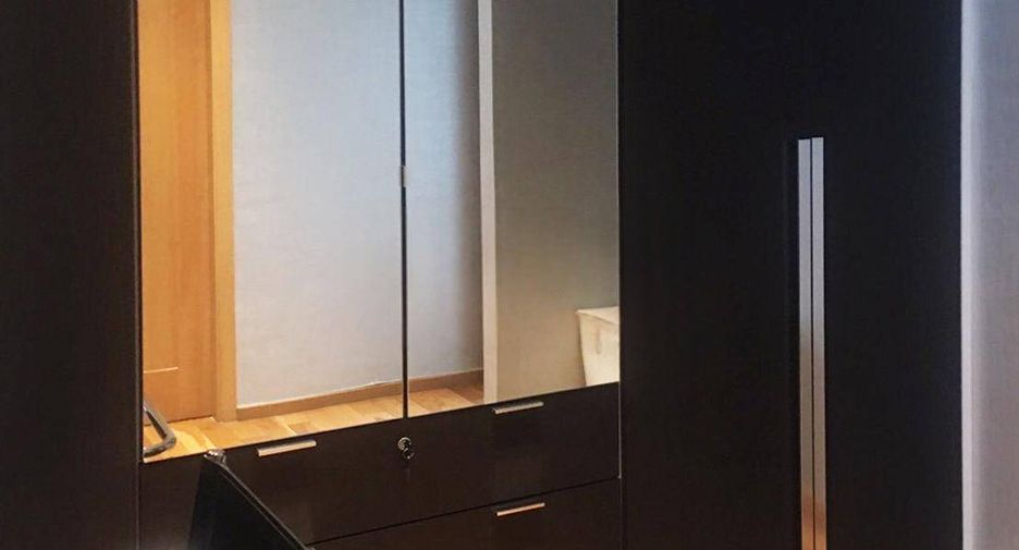 Condo en venta de 2 habitaciones en Khlong Toei, Bangkok