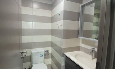 À vendre 1 chambre condo à Watthana, Bangkok