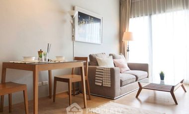 For sale 1 bed condo in Khlong Toei, Bangkok