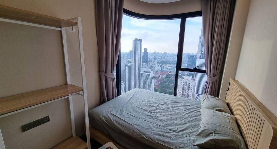 For sale 1 bed condo in Khlong Toei, Bangkok