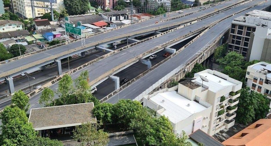 出售 1 卧室 公寓 在 Pathum Wan, 曼谷