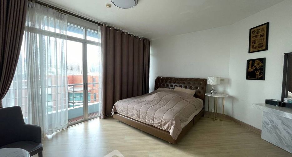 Продажа 2 спальни кондо в Сатхон, Бангкок