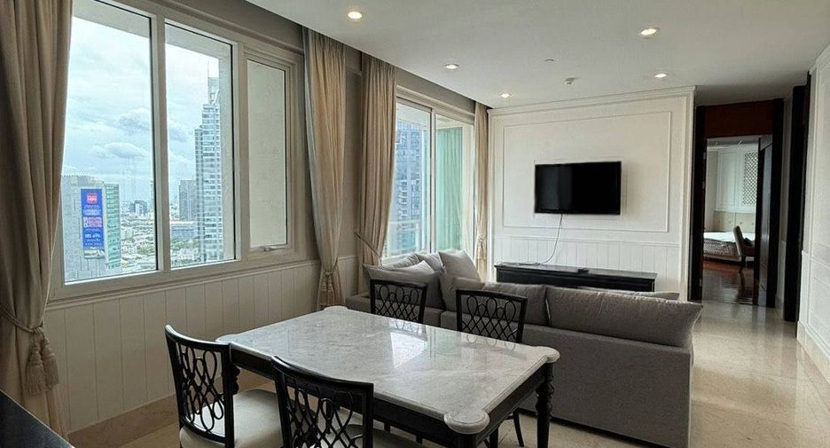 For sale 2 ベッドルーム condo in Sathon, Bangkok
