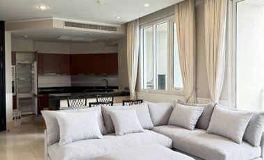 For sale 2 ベッドルーム condo in Sathon, Bangkok