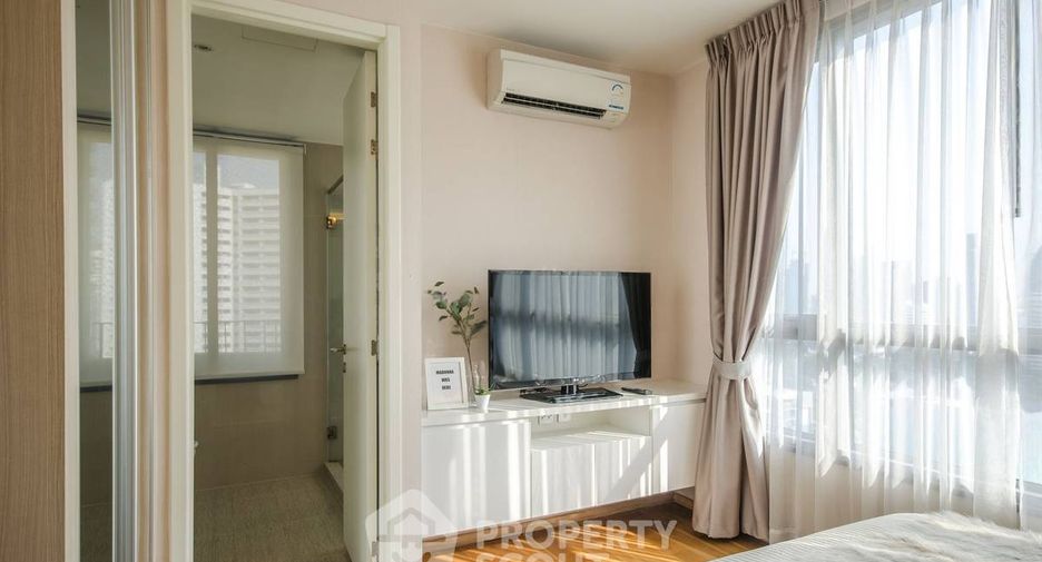 For sale 2 bedrooms condo in Watthana, Bangkok