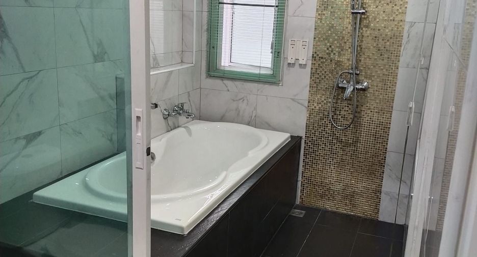 Villa zur Miete mit 2 Zimmer in Mueang Phuket, Phuket