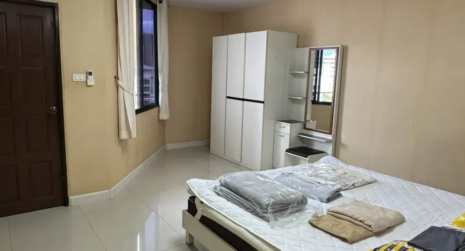 For rent studio condo in Mueang Chiang Mai, Chiang Mai