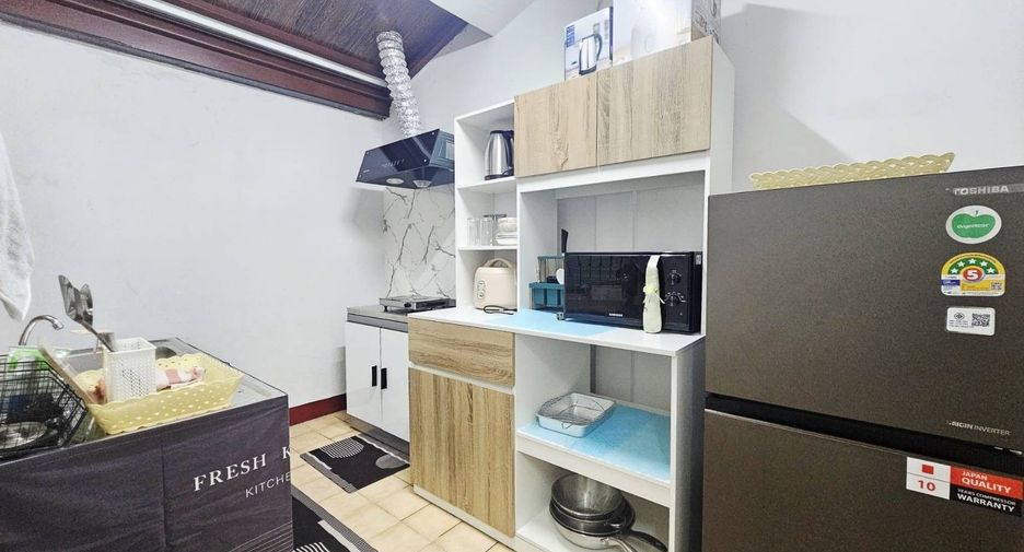 For rent 2 ベッドルーム townhouse in San Sai, Chiang Mai