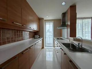 For rent 2 ベッドルーム condo in Watthana, Bangkok