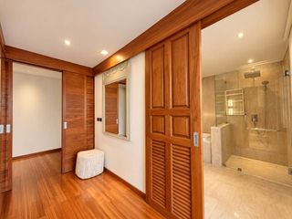 Villa zum Kauf und zur Miete mit 4 Zimmer in Mueang Phuket, Phuket