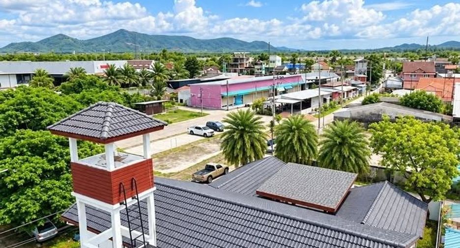 Villa zum Kauf und zur Miete mit 4 Zimmer in Mueang Phuket, Phuket