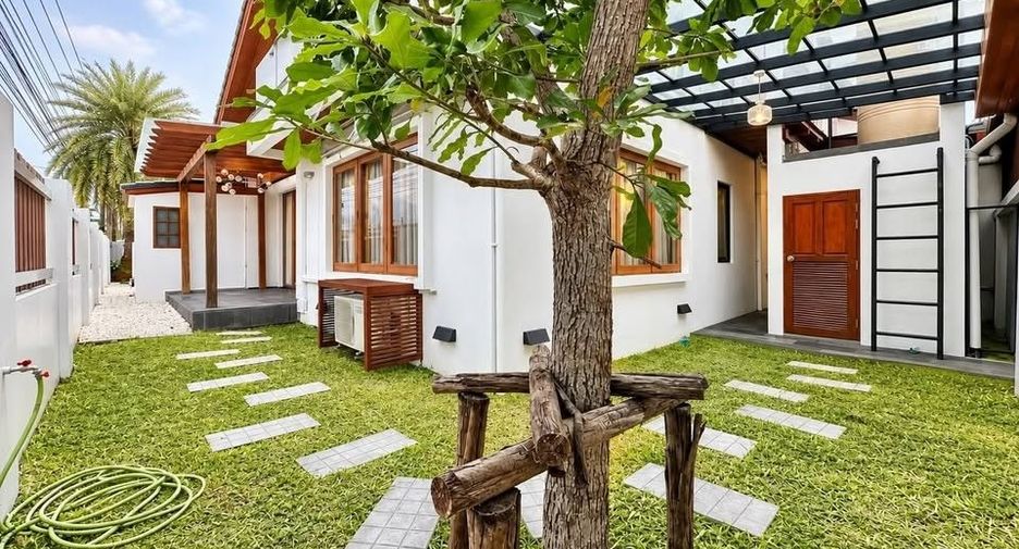 Villa zum Kauf und zur Miete mit 4 Zimmer in Mueang Phuket, Phuket