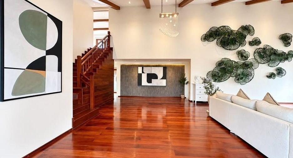 Villa zum Kauf und zur Miete mit 4 Zimmer in Mueang Phuket, Phuket