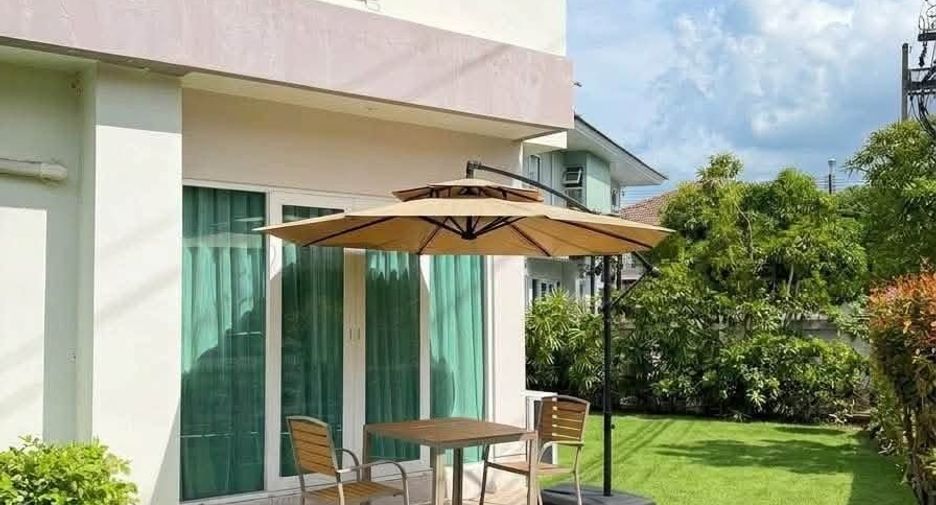 Haus zur Miete mit 4 Zimmer in Mueang Phuket, Phuket