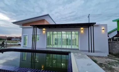 Casa en venta de 4 habitaciones en Cha Am, Phetchaburi
