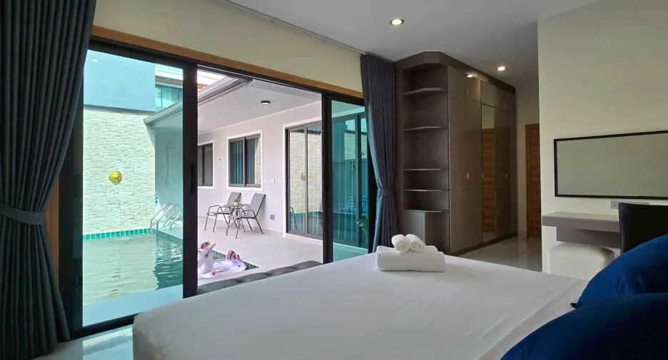 For rent 2 bedrooms villa in Mueang Phuket, Phuket
