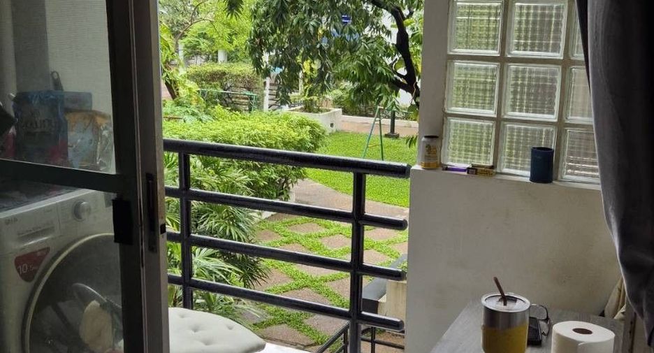 For sale 2 bedrooms condo in Khlong Toei, Bangkok