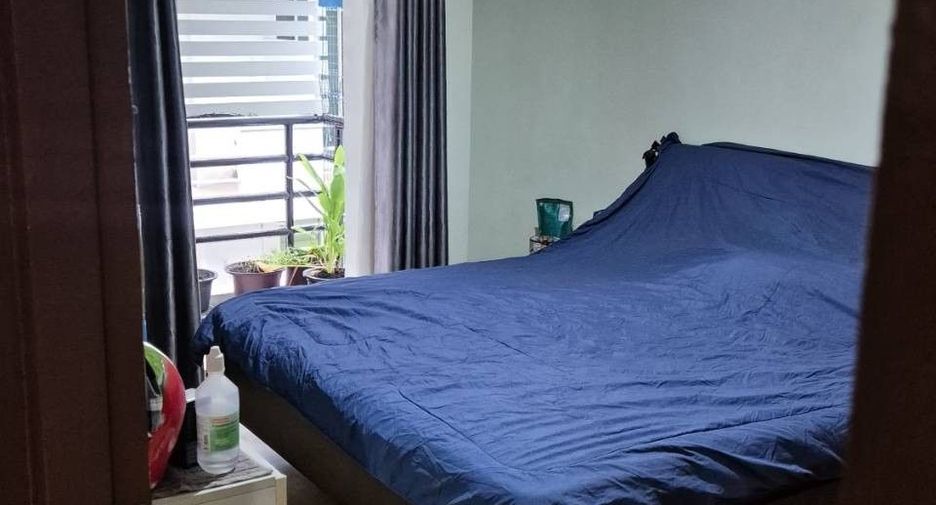 For sale 2 bedrooms condo in Khlong Toei, Bangkok