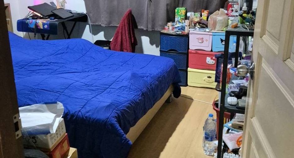 For sale 2 bedrooms condo in Khlong Toei, Bangkok