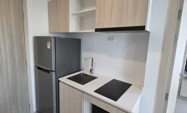 À vendre 1 chambre condo à Huai Khwang, Bangkok