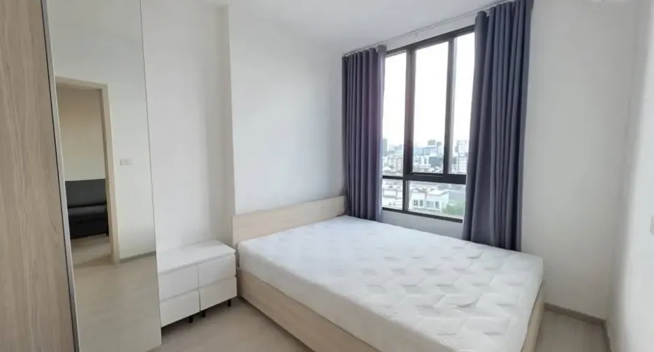 À vendre 1 chambre condo à Huai Khwang, Bangkok
