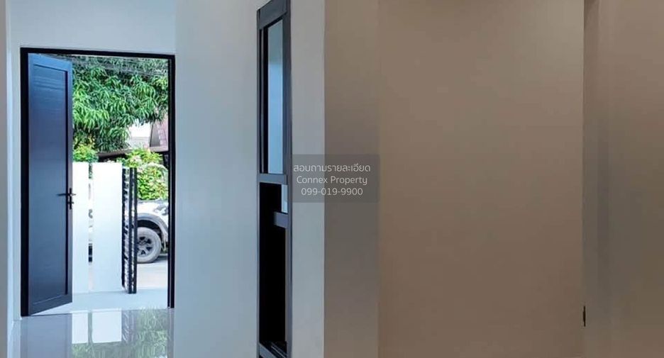 For sale 2 bedrooms townhouse in Mueang Phuket, Phuket
