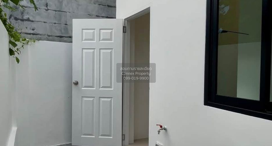 For sale 2 bedrooms townhouse in Mueang Phuket, Phuket