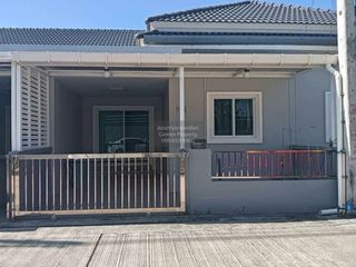 出售 2 卧室 联排别墅 在 Phuket Town, 普吉