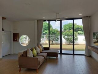 Casa en venta de 3 habitaciones en Thalang, Phuket