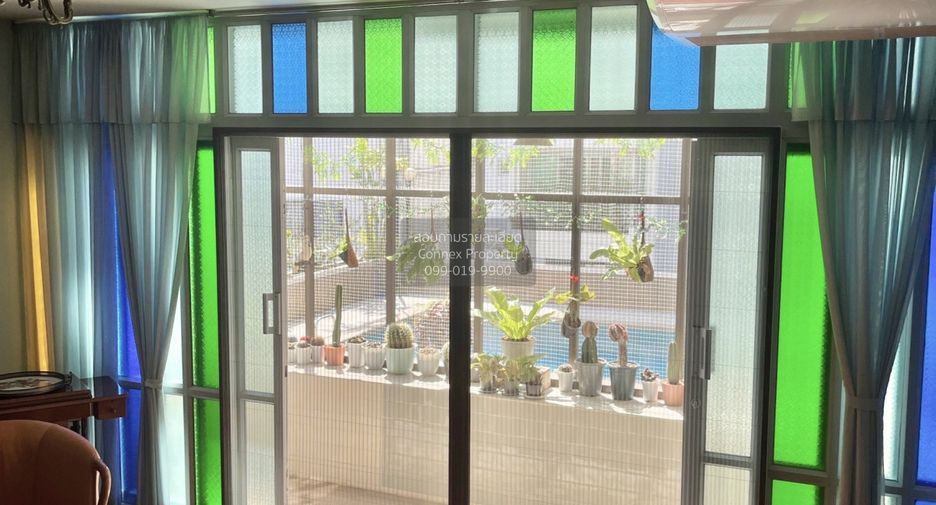 À vendre 3 chambres condo à Sathon, Bangkok
