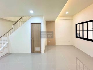 Casa adosada en venta de 2 habitaciones en Mueang Phuket, Phuket